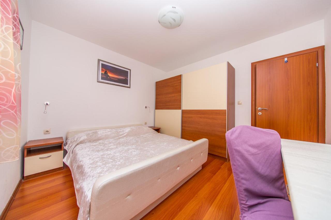 Apartment Luni 洛克瓦罗戈兹尼察 外观 照片